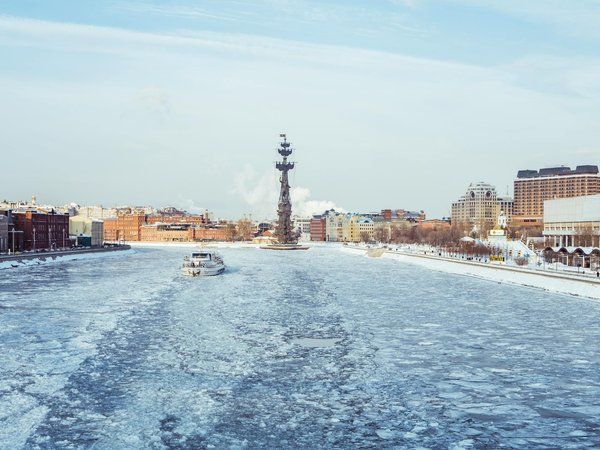 Quels sont les meilleurs conseils pour un camping en région de forêts méditerranéennes?